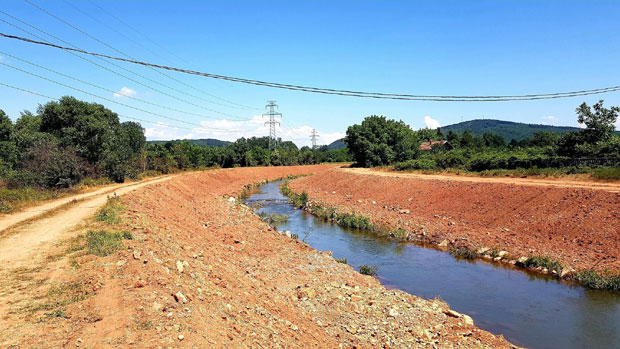 ЦРНИЦА ВЕЋ УКРОЋЕНА: Масиван пројекат одбране Параћина од поплава